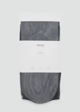 Medias panty semitransparentes de tejido elástico con cintura elástica.