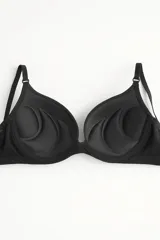 Soutien push up de microfibra con aro y copas preformadas. Presenta un diseño sin costuras con breteles regulables.