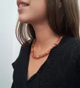 Collar corto de piedras semipreciosas Sunstone.