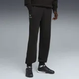 Pantalón de jogging negro de corte estándar, con cintura elástica y puños acanalados en los tobillos. Presenta el logo de Puma y el emblema de McLaren Racing bordados en la parte superior del muslo derecho.
