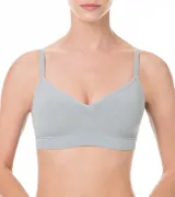 Soutien top blanco de microfibra, sin aro ni relleno, con breteles finos y espalda deportiva.