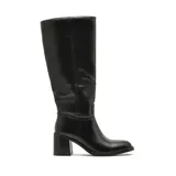 Bota de caña alta Korium modelo Tahira, color negro, con taco cuadrado y punta redondeada. Diseño clásico de cuero con costuras visibles en el lateral.