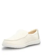 Zapatillas slip-on estilo alpargata color beige, con capellada de textil, suela de EVA liviana y diseño sin cordones.