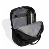 Mochila Adidas color negro con diseño minimalista, compartimento principal con cierre, bolsillo frontal con cierre y bolsillos laterales abiertos. Incluye asas superiores para llevar como bolso y logo de la marca tono sobre tono en el frente.