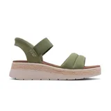 Sandalias Skechers Hands Free Slip-ins: BOBS de Skechers Sun Ray, color verde oliva, con capellada de lona acolchada, tira elástica en el empeine, ribete de yute en la entresuela, talón acolchado Skechers Hands Free Slip-ins y plantilla acolchada Skechers Plush Foam.