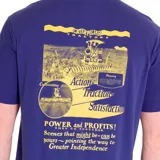 Remera azul con estampado amarillo con el logo de la marca Caterpillar.