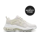 Championes Hi-Tec color blanco con detalles en beige y gris.