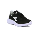 Championes de running Diadora Champion Running Robin 6, color negro con detalles en blanco.