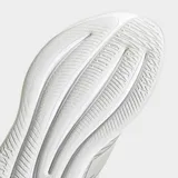 Championes de running Adidas modelo Supernova Ease en color gris con las tres tiras laterales en plateado. Poseen mediasuela Dreamstrike para mayor amortiguación y exterior de malla transpirable.