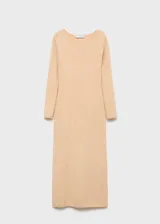 Vestido midi de tejido de punto con cuello barco y manga larga, de diseño entallado.