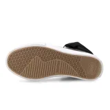 Zapatillas de caña media John Foos modelo 178 Blend Up, de ecocuero negro combinado con lona negra. Presentan apliques de lona en la lengüeta y el cuello, isologo bordado en beige, relleno espumado en el cuello, plantilla extraíble, cordones negros, ojalillos color bronce y suela exterior beige con banda y cierre de talón blancos.