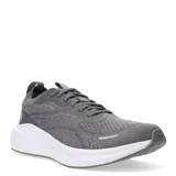 Championes de running Puma modelo Skyrocket Lite Engineered, color gris topo con suela blanca y detalles en gris oscuro. Presentan un diseño de tejido técnico transpirable y cierre con cordones.
