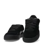 Championes Puma modelo Park Lifestyle Easy II SD, color negro, con diseño urbano de gamuza y cordones gruesos.