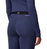 Calza técnica de compresión color azul marino, diseñada como primera capa térmica con tecnología reflectante y tejido hidroabsorbente. Presenta costuras planas ergonómicas y confección elástica en cuatro direcciones.