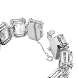 Pulsera rígida plateada con cristales blancos de talla octogonal.