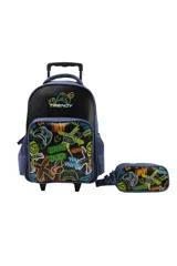 Mochila escolar con ruedas y manija retráctil, color azul oscuro y negro. Presenta un bolsillo frontal con estampado temático de videojuegos (controles, texto como "GAME OVER", "PLAY") en tonos neón. Incluye una cartuchera a juego con el mismo estampado.