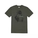 Remera verde militar de manga corta con estampa de un halcón y el logo de Etnies en el pecho.