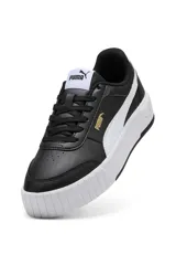 Championes Puma Carina Mia, color blanco con franja lateral en tono menta y suela de plataforma con textura acanalada.