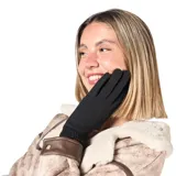 Guantes de tejido suave color negro con puño acanalado, ideales para mantener las manos abrigadas durante el invierno.