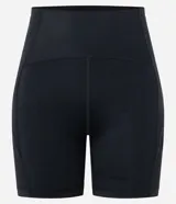 Bermuda ciclista deportiva de tiro alto, color celeste claro, ajustada al cuerpo.