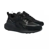 Championes Lacoste L003 Evo, color negro, con capellada de malla y superposiciones de cuero sintético, entresuela gruesa y suela de goma.