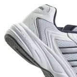 Championes Adidas modelo Eclyptix 2000, de diseño inspirado en el running de los años 2000. Presentan una capellada de malla blanca con superposiciones sintéticas y las icónicas tres tiras laterales en gris. Cuentan con mediasuela Cloudfoam para mayor amortiguación y suela de goma.
