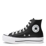 Championes de caña alta Converse modelo Chuck Taylor Lift, con capellada de cuero sintético negro, cordones blancos y suela de plataforma de goma blanca con puntera reforzada.
