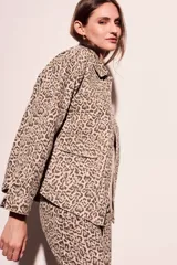 Sobrecamisa de algodón con estampado animal print.