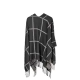 Poncho de tejido de punto con diseño de cuadros grandes en contraste negro y gris, con terminación de flecos en el ruedo.
