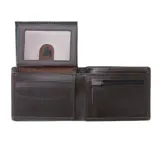 Billetera marrón de cuero con protección RFID y logo metálico de Rip Curl.