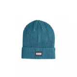 Gorro de lana gris con textura acanalada y logo de Puma en etiqueta rectangular negra en el frente.