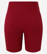 Bermuda deportiva Get Over de microfibra acanalada color bordó, de talle alto con pretina ancha y diseño ajustado.