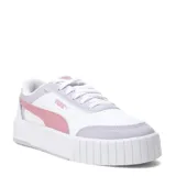 Championes Puma modelo Carina Mía, de diseño urbano con plataforma. Presentan una base blanca con detalles en lila en la puntera y el talón, y el logo de la marca en color rosado en el lateral.