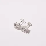 Aros de plata 925 con circonitas cúbicas transparentes.