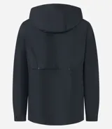 Campera deportiva cortaviento color blanco, con capucha ajustable, cierre frontal por cremallera y diseño de corte holgado. Incluye saquito para guardar.