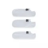 Pack de tres pares de medias blancas invisibles con logo Vans en el empeine.