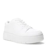 Championes urbanos blancos con plataforma.