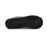 Championes New Balance modelo ML574BBR, color gris con detalles en blanco, confeccionados en gamuza y malla, con logo "N" característico en los laterales y entresuela ENCAP.