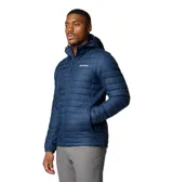 Campera acolchada Columbia modelo Silver Falls II Hood, color azul marino, con capucha integrada, cierre frontal completo y bolsillos laterales con cierre. Presenta tecnología Omni-Shield repelente al agua y aislamiento térmico Thermarator.