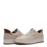 Championes urbanos Freeway modelo Automatic 05 de cuero color beige, con detalles en gamuza y suela de goma.