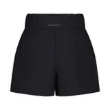 Short deportivo de tiro alto con cintura elástica ancha y aberturas laterales en el ruedo.