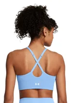 Top deportivo de bajo impacto Under Armour, color celeste, con diseño sin costuras, escote en V y banda elástica inferior con el logo de la marca estampado en blanco. Presenta tirantes finos ajustables con diseño de espalda cruzada.