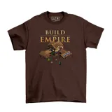 Remera de algodón color marrón con estampa frontal inspirada en el videojuego Age of Empires, que incluye el texto 'Build your empire' y una ilustración de una construcción medieval.