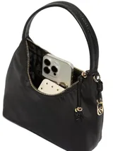 Bolso pequeño hobo negro de nailon con detalles en símil cuero, cierre de cremallera superior, correa de hombro y herrajes metálicos dorados.