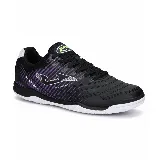 Championes de fútbol sala Joma modelo Maxima 2631, color negro con detalles en violeta y blanco. Presentan un diseño técnico con refuerzos en la puntera, perforaciones para ventilación y suela de goma de alta resistencia diseñada para superficies interiores.