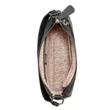 Cartera Guess modelo Granby de formato estructurado, color negro con estampado de monograma de la marca. Cuenta con cierre superior, correa ajustable para llevar al hombro o cruzada y logo metálico frontal.