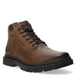 Botas de cuero color marrón con diseño acordonado, cuello acolchado y suela de goma dentada.