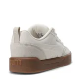 Championes Puma modelo Park Lifestyle OG, de diseño retro inspirado en los años 80. Presentan una capellada de cuero sintético en color negro con detalles en gamuza, cordones al tono y suela de goma resistente.