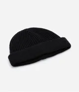 Gorro corto tipo leñador de lana acrálica color menta, con dobles y tejido texturizado sin costura.