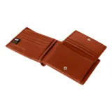 Billetera de cuero de grano superior color cognac, con diseño de perfil delgado, protección RFID y logo de la marca grabado en la esquina inferior.